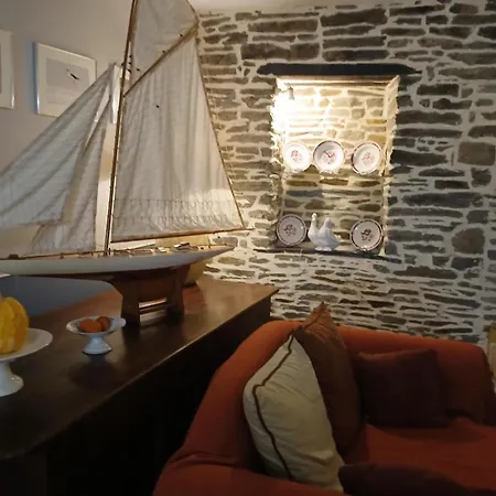 La Jouvenelle Bed & Breakfast