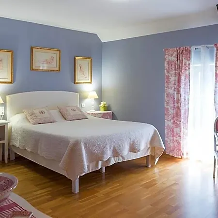 La Jouvenelle Bed & Breakfast Aucey-la-Plaine