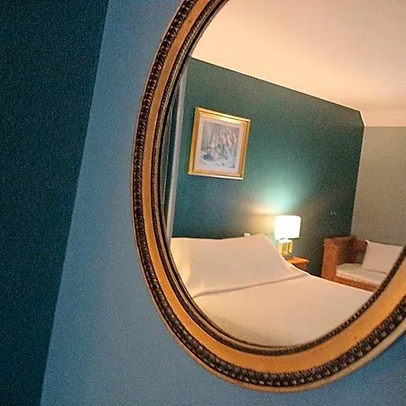 La Jouvenelle Bed & Breakfast 3*