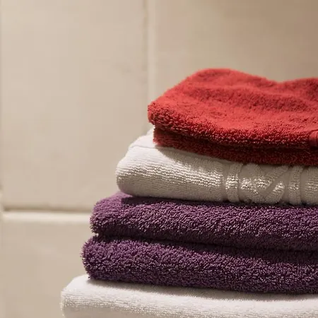 La Jouvenelle Couette-café 3*