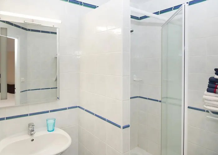 La Jouvenelle 3* Aucey-la-Plaine