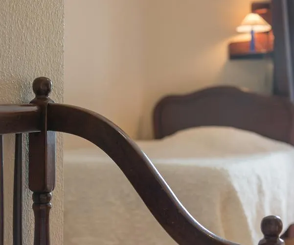 La Jouvenelle Bed & Breakfast